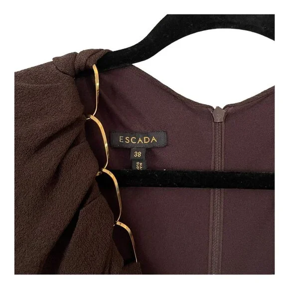 Escada Size M Gold Chain Link V-Neck Brown Jumpsuit Short Sleeve Designer